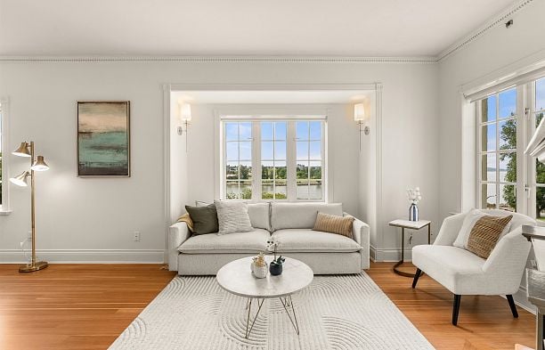 307 1311 Beach Avenue West End VW