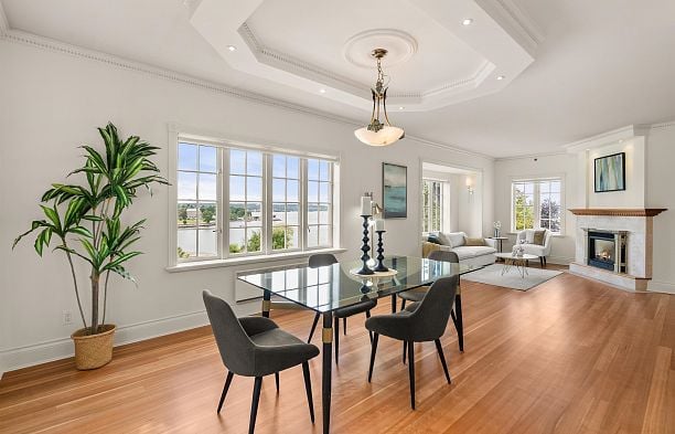 307 1311 Beach Avenue West End VW