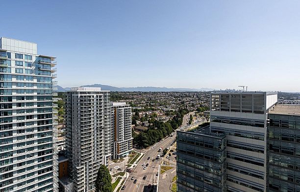 2706 488 SW Marine Drive Marpole