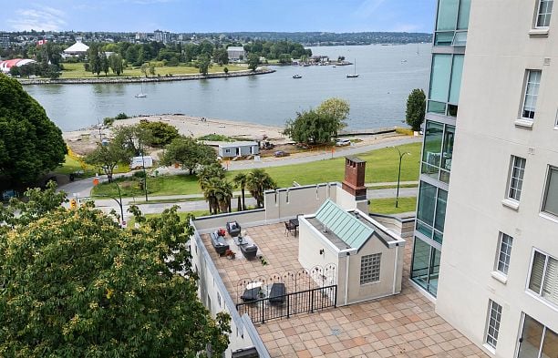 307 1311 Beach Avenue West End VW