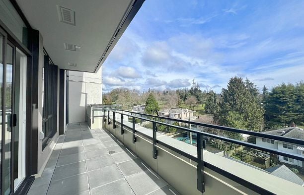 501 5212 Cambie Street Cambie