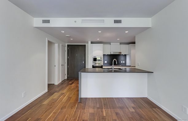 522 8488 Cornish Street S.W. Marine
