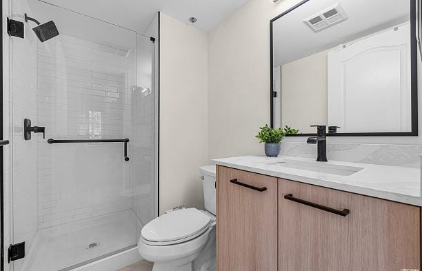 305 868 W 16th Avenue Cambie