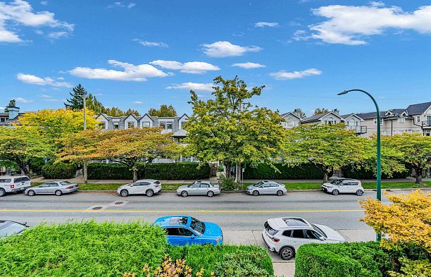 305 868 W 16th Avenue Cambie