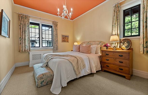 2206 SW Marine Drive Southlands