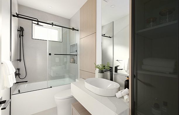 1 5969 Granville Street South Granville