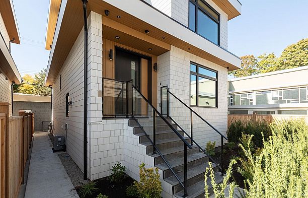 5965 Granville Street South Granville