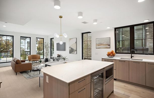 104 157 W King Edward Avenue Cambie