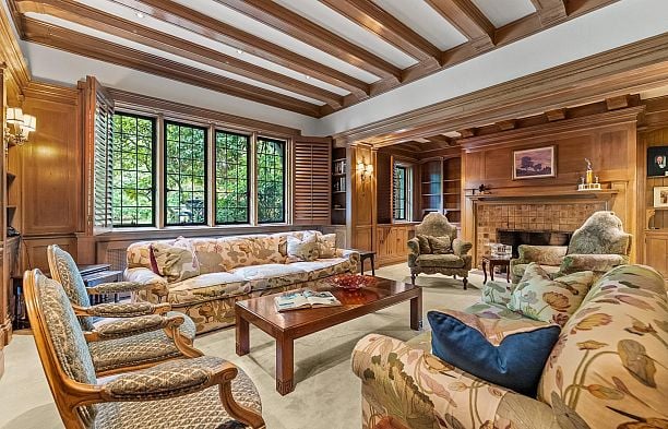 2206 SW Marine Drive Southlands