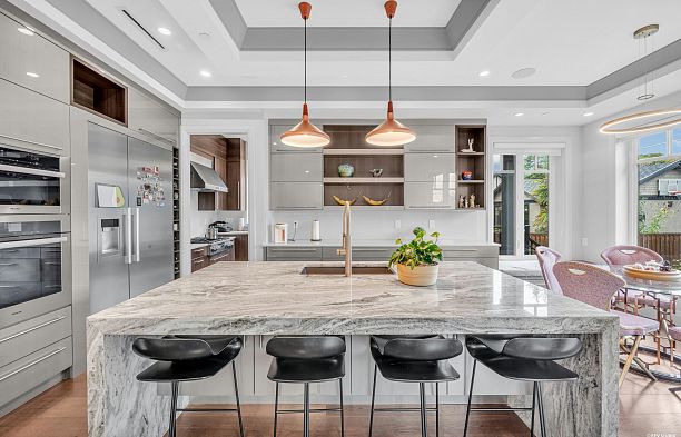 3125 W 34th Avenue MacKenzie Heights