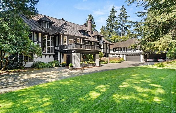 2206 SW Marine Drive Southlands