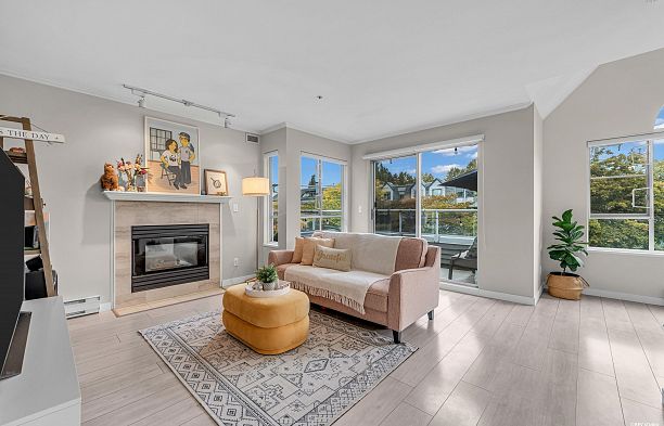 305 868 W 16th Avenue Cambie