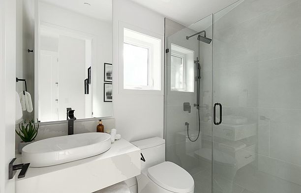 1 5969 Granville Street South Granville