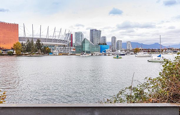 1214 1768 Cook Street False Creek