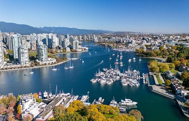 405 1345 W 4th Avenue False Creek