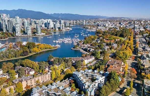 405 1345 W 4th Avenue False Creek