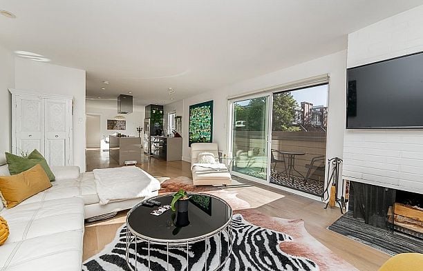 3988 Parkway Drive Quilchena