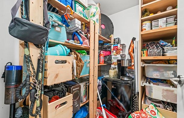 608 2228 W Broadway Kitsilano