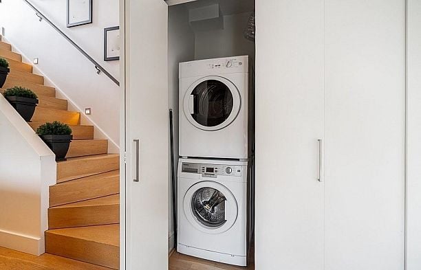 3988 Parkway Drive Quilchena