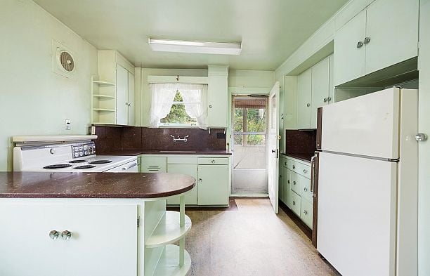 4275 Quesnel Drive MacKenzie Heights