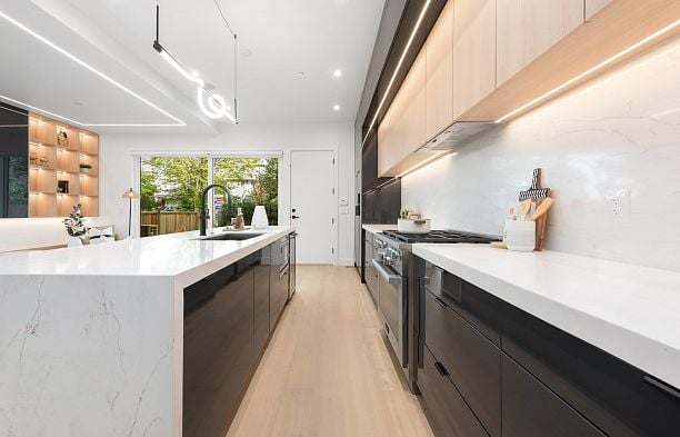 1 3232 W 38th Avenue Kerrisdale