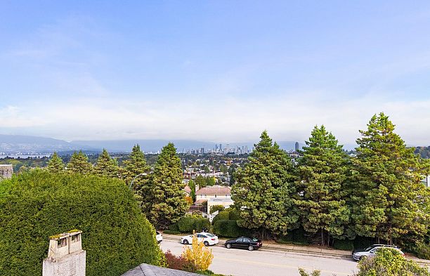 4275 Quesnel Drive MacKenzie Heights