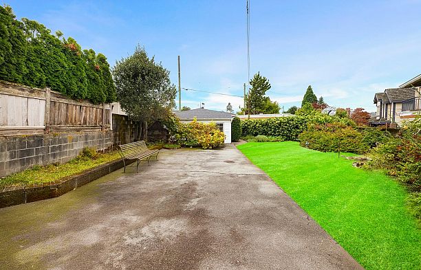 4275 Quesnel Drive MacKenzie Heights