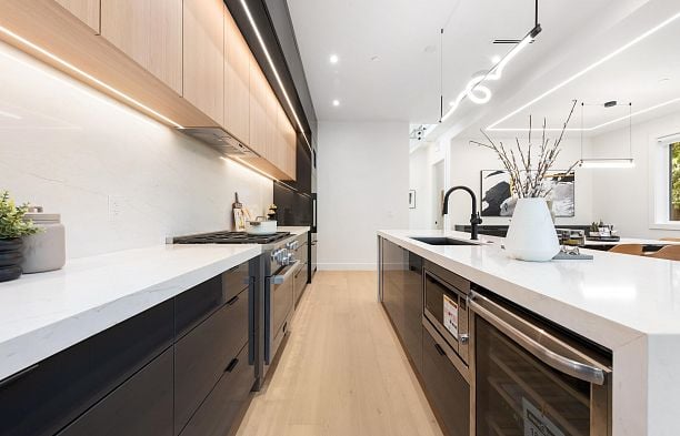 1 3232 W 38th Avenue Kerrisdale