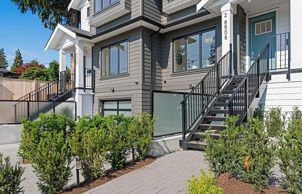 2 8508 East Boulevard S.W. Marine