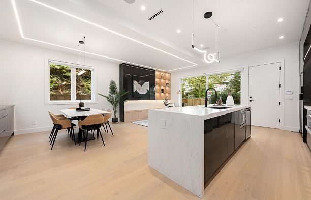 1 3232 W 38th Avenue Kerrisdale