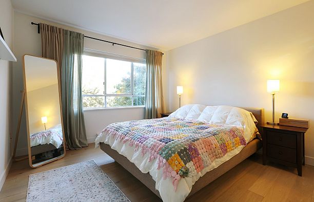 215 1890 W 6th Avenue Kitsilano