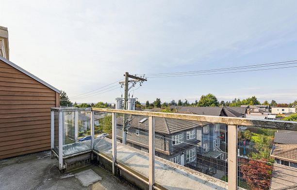 PH5 1503 W 66th Avenue S.W. Marine