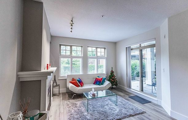 104 4883 Maclure Mews Quilchena