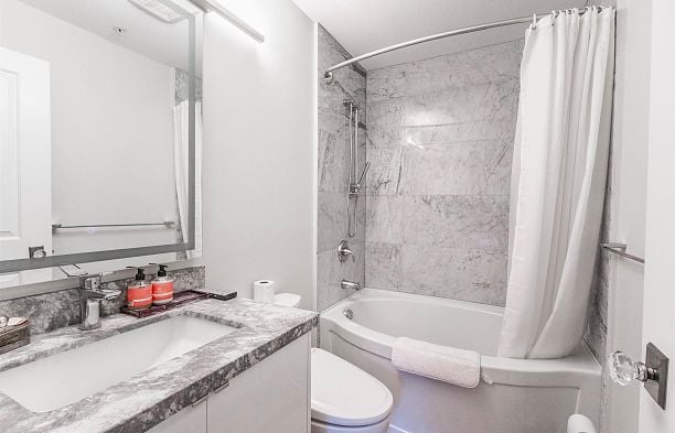 104 4883 Maclure Mews Quilchena