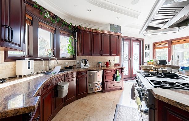 2502 W 36th Avenue MacKenzie Heights