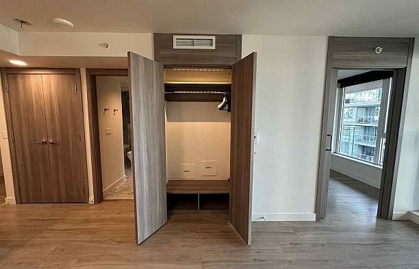 911 455 SW Marine Drive Marpole