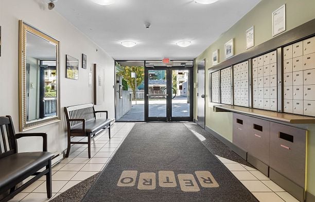 110 8988 Hudson Street Marpole