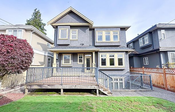 2978 W 21st Avenue Arbutus