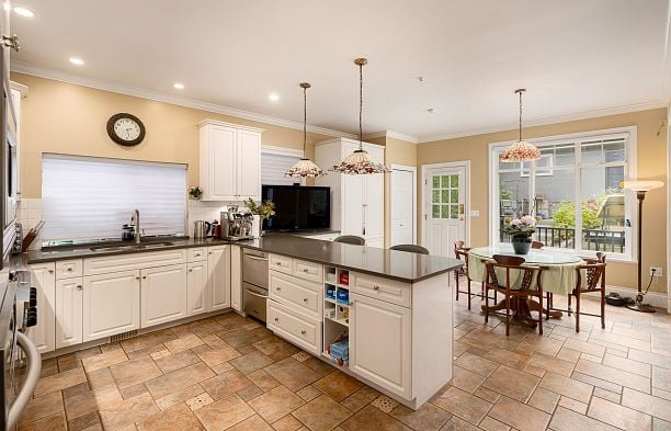 2087 W 18th Avenue Shaughnessy