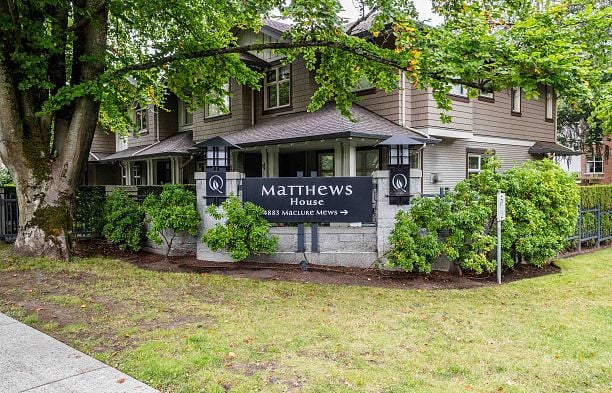 104 4883 Maclure Mews Quilchena