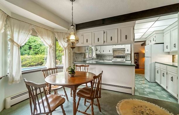 4228 Staulo Crescent University VW