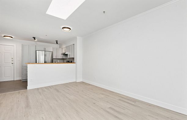 PH5 1503 W 66th Avenue S.W. Marine