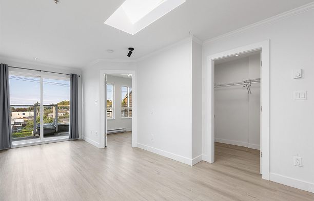 PH5 1503 W 66th Avenue S.W. Marine