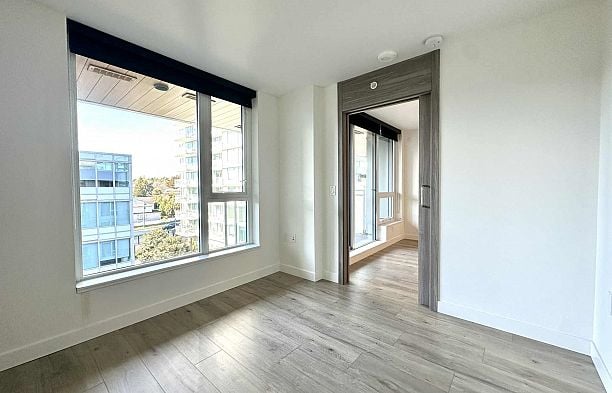 911 455 SW Marine Drive Marpole