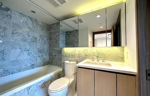 911 455 SW Marine Drive Marpole