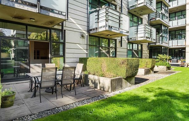 110 8988 Hudson Street Marpole