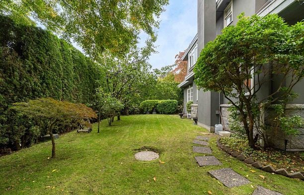 2087 W 18th Avenue Shaughnessy