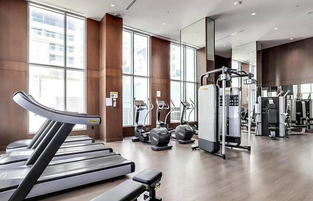 911 455 SW Marine Drive Marpole