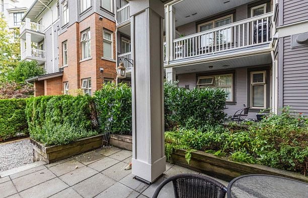 104 4883 Maclure Mews Quilchena