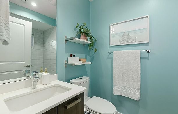 1082 E 10th Avenue Mount Pleasant VE